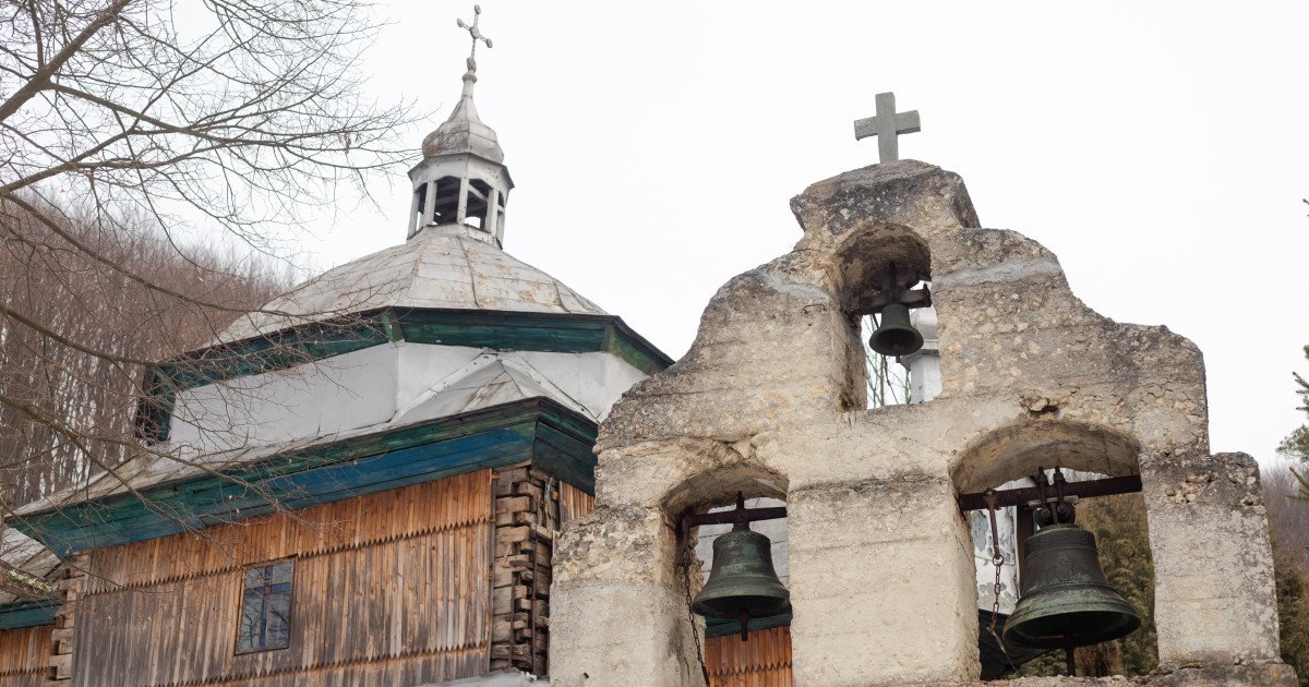 Трьохсотлітню унікальну церкву біля Львова відреставрують за 10 млн грн. Читайте на UKR.NET