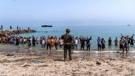 Мігранти - «жива зброя» гібридної війни