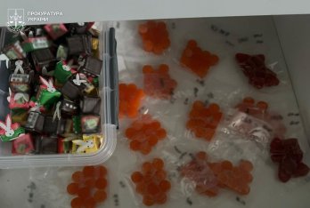 У центрі Львова викрили магазин з продажу товарів з наркотиками – 04