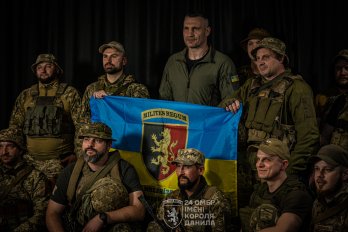 Кличко подарував FPV-дрони піхотинцям львівської 24 бригади – 06