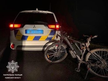 Крадіжка велосипеда. Фото: Патрульна поліція Львівщини