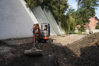 У Дрогобичі проводять ексгумацію на місці колишнього комуністичного меморіалу – 02