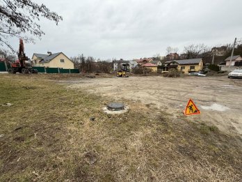 У Львові облаштовують новий громадський простір зі скульптурами та інсталяціями