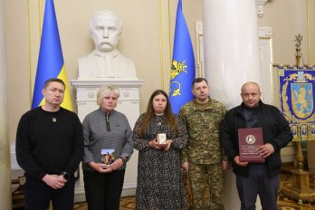 Нацгвардійців зі Львівщини посмертно відзначили орденами та медалями – 08