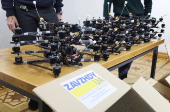 Львівщина передала українським військовим на фронт ще 38 FPV-дронів – 02