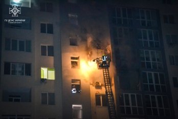 Пожежа повністю знищила квартиру у новобудові на Сихові: у ДСНС розповіли подробиці (фото) – 06
