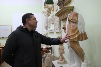 Студенти Львівської політехніки відновили давні скульптури для нової виставки – 01