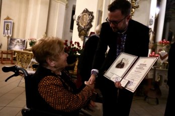 Любов Волошин