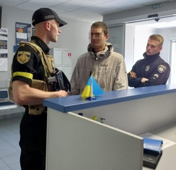 У Червоноградському районі поліцейські затримали двох грабіжників – 01