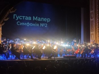 У львівській Опері відбувся мистецький вечір на підтримку експозиції Музею Голодомору – 01
