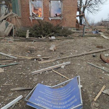 На Харківщині росіяни обстріляли пункт швидкої медичної допомоги: є поранені – 03