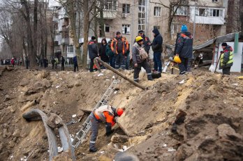 Наслідки ракетних ударів окупантів по Харкову. Фото: Харківська ОВА