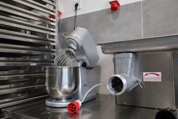 У школі на Львівщині за 14,5 млн грн відремонтували кухню та їдальню – 04