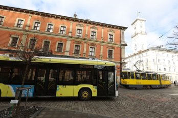 У Львові деякі маршрути можуть подовжити завдяки тролейбусам з автономним ходом