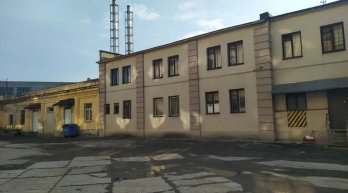 Ціна у 5 разів вища: “Укрпошта” повторно виставила на продаж сортувальний центр у Львові – 02