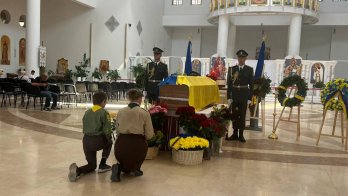 У Києві відбувся чин похорону першого голови ОУН Євгена Коновальця – 02