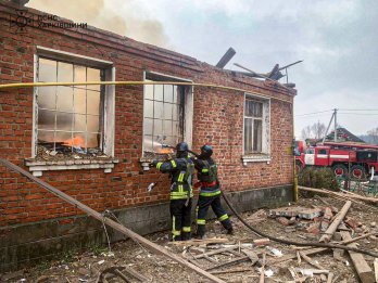 На Харківщині росіяни обстріляли пункт швидкої медичної допомоги: є поранені – 05