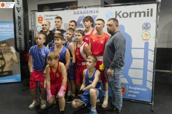 У Яворові запрацювала нова філія Академії боксу Котельника