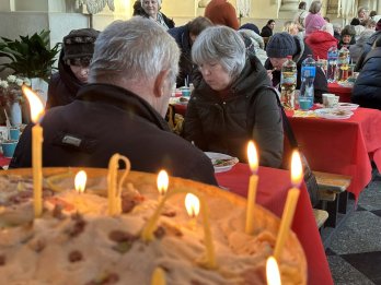 На Різдво у Львові організували благодійні обіди для потребуючих та самотніх людей – 03