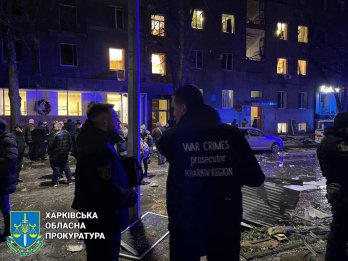 Росіяни вдарили ракетами по центру Харкова, 21 людина постраждала – 08