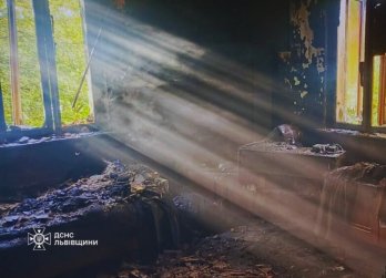 На Львівщині рятувальники під час пожежі виявили тіло чоловіка – 03