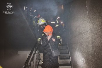 Пожежа повністю знищила квартиру у новобудові на Сихові: у ДСНС розповіли подробиці (фото) – 04