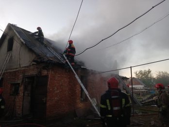 Під час пожежі в житловому будинку біля Львова загинула людина – 02