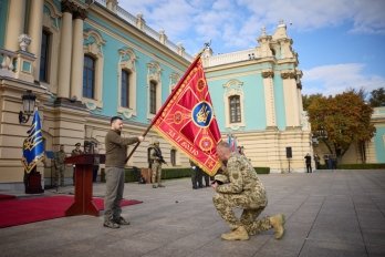 Президент України присвоїв звання Героя України сотенному УПА та 11 українським військовослужбовцям – 04