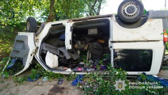 Фото з місця злочинів