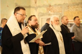 У Львові помолились за постраждалих від війни дітей (фото) – 03