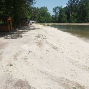 У парку в Дрогобичі відкриють новий пляж – 04