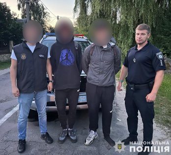 У Львові СБУ затримала двох агентів російських спецслужб за підпал військових авто – 03