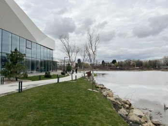 На перетині Стрийської та Наукової вулиць облаштували першу частину нового громадського простору – 01