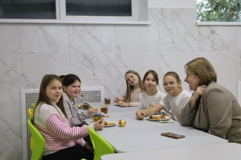 У школі на Львівщині за понад 22 млн грн відремонтували кухню та їдальню – 06