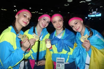 Львівські чирлідерки здобули три “золота” на чемпіонаті Європи – 01