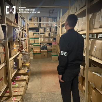 Подружжя з Харківщини організувало на Львівщині підпільне виробництво рідин для електронних сигарет