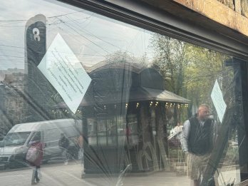 У центрі Львова почали демонтаж ресторану «Язиката теща» – 02