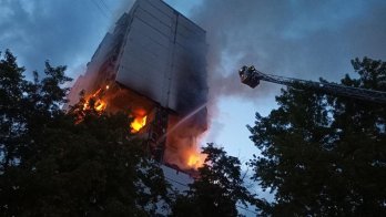У Києві пролунав вибух в 16-поверхівці, є загиблі та поранені – 04