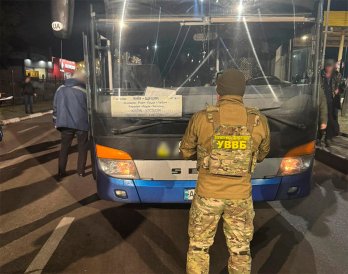 На Львівщині переправника ухилянтів затримали при спробі втекти за кордон – 01