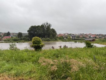 У Львові через зливу затопило декілька вулиць і автостоянку біля ЖК – 03