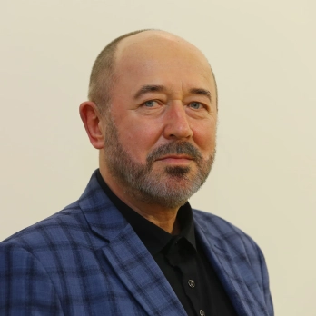 Стецькович Іван, гортайте галерею, щоб переглянути усіх