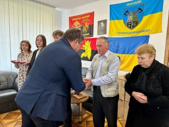 Дев'ять загиблих захисників з Яворівщини президент відзначив орденами "За мужність”