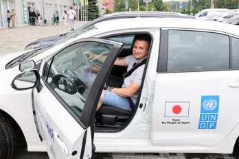 Четверо поранених ветеранів отримали у Львові водійські права: історії воїнів