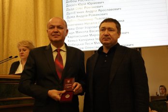 Тринадцятьох представників Львівщини відзначили державними нагородами – 02