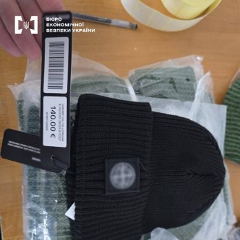 На Львівщині викрили виробництво підробок Moncler та Apple на 98 млн грн – 03