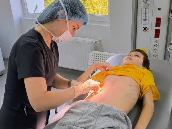 Впав з велосипеда: львівські медики врятували 10-річного хлопця після розриву печінки – 01