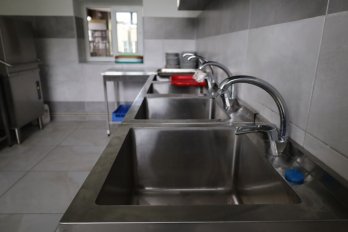 У школі на Львівщині за 14,5 млн грн відремонтували кухню та їдальню – 06