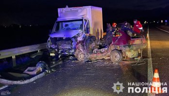 Троє чоловіків загинули внаслідок важкої ДТП з автомобілем евакуації полеглих на Львівщині – 01