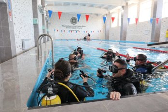 У Львові відкрили басейн зі спеціальним ліфтом для людей на кріслах колісних – 02