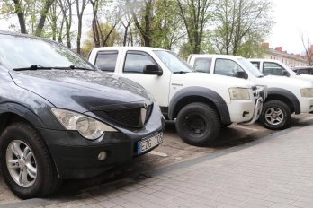 Львівська область передала військовослужбовцям ще чотири позашляховика – 02